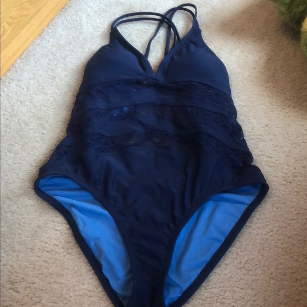 One piece bathing suit